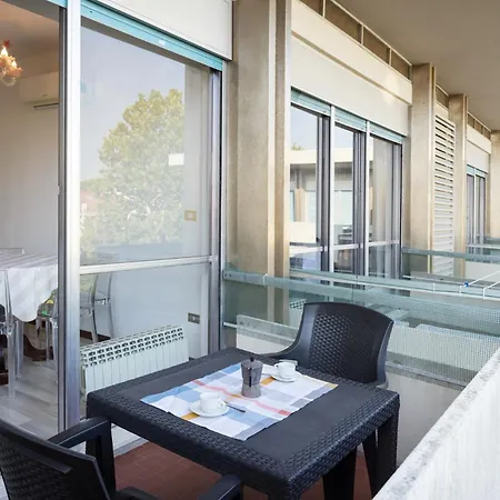 Apartment Gramsci - Centro Riccione